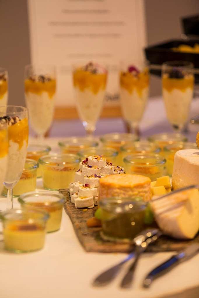 Radisson Blu Hotel 4*