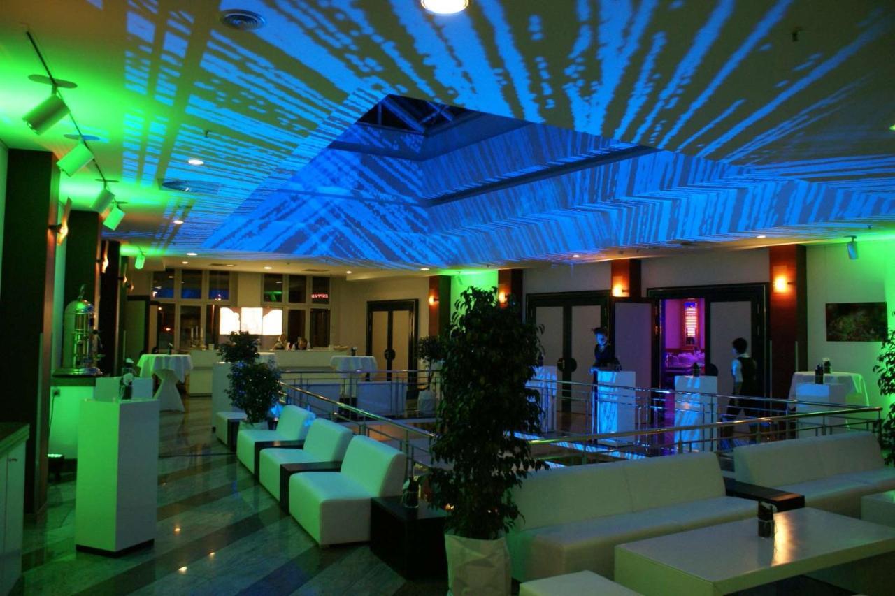 Radisson Blu Hotel 4*